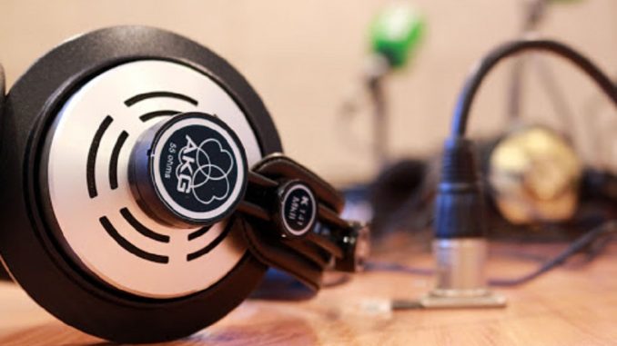 Un curso la UEx muestra la radio como instrumento para la formación de ciudadanos polialfabetizados