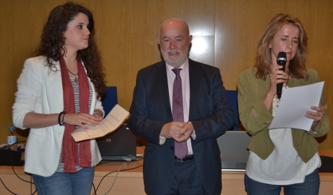  Una alumna de la UCA ganadora de la final del premio de microrrelato andaluz organizado por el Proyecto Atalaya.