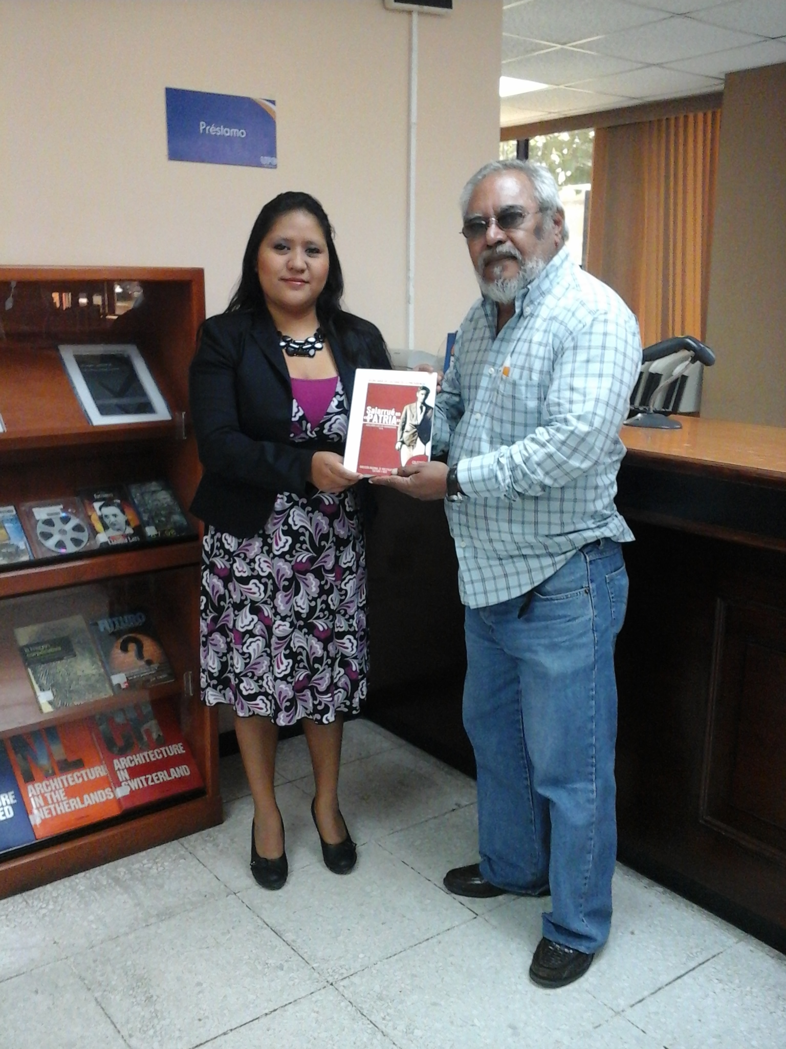 Conversatorio y presentación del libro Salarrué en Patria