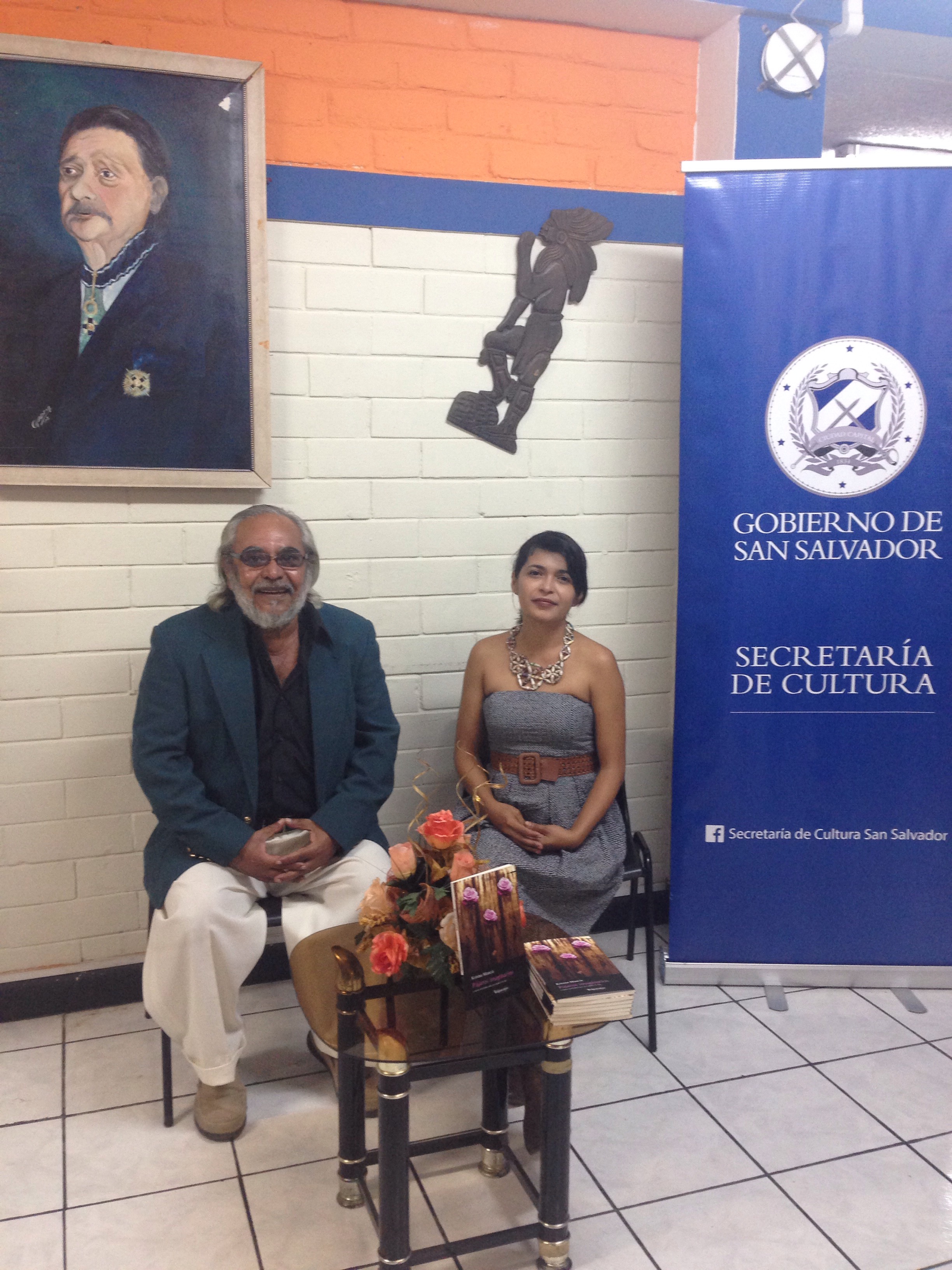 Conversatorio y presentación del libro “Pájaros imaginarios y trenes invisibles entre tu ciudad y la mía”